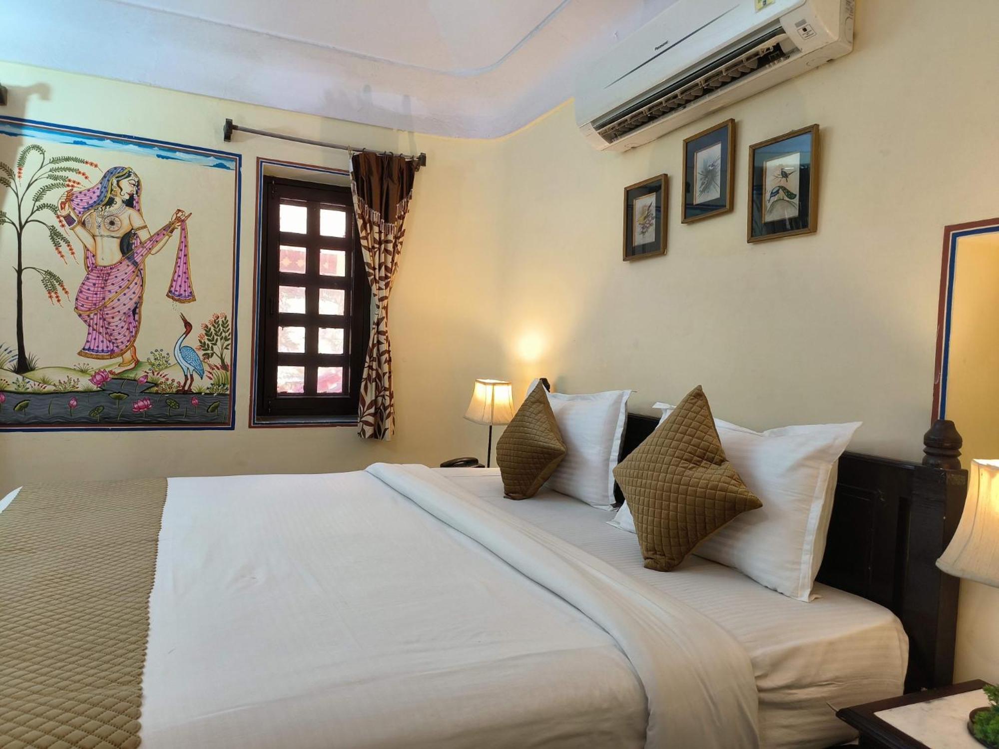 פושקאר Sajjan Bagh Resort מראה חיצוני תמונה